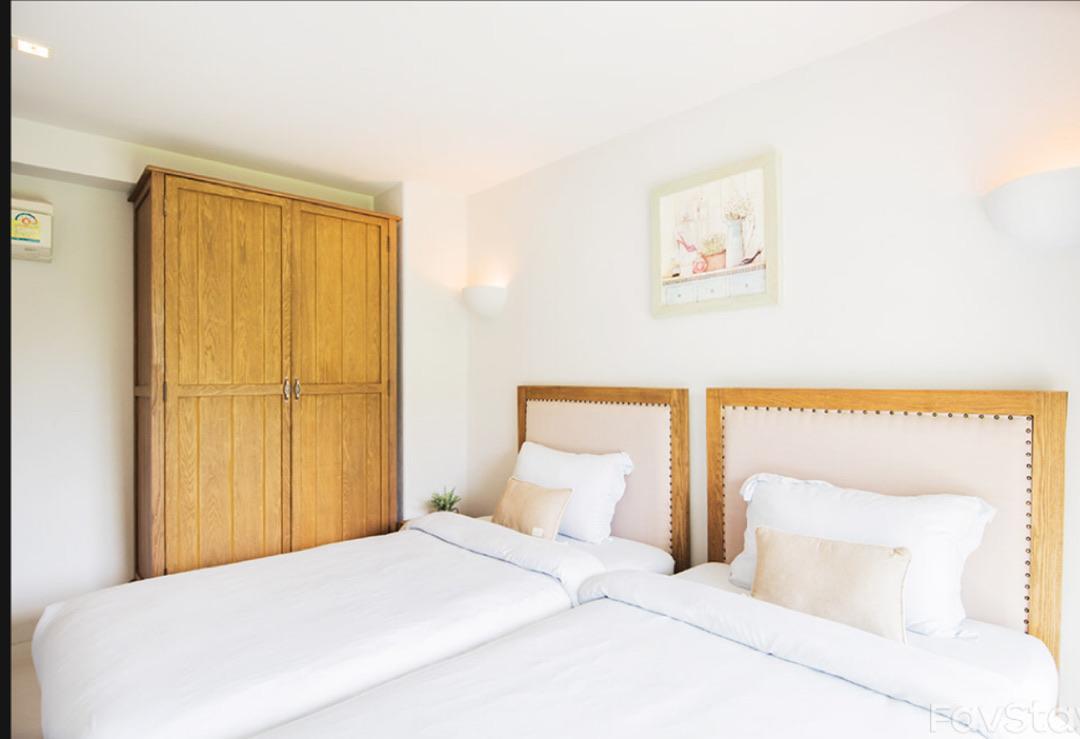 Apartment Chelona 108 *